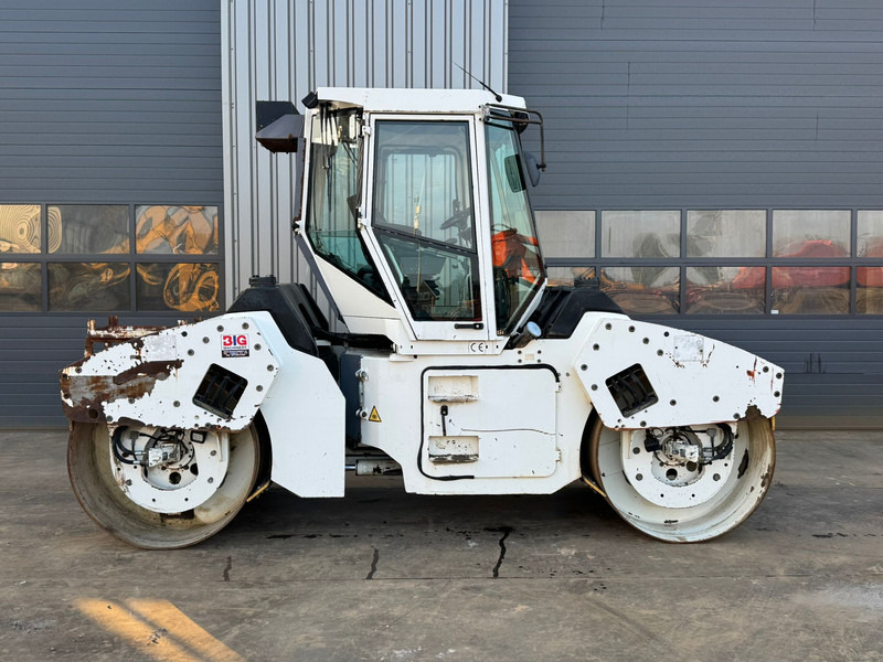 Hamm HD110 - Máy lăn: hình 5 Hamm HD110 - Máy lăn: hình 5