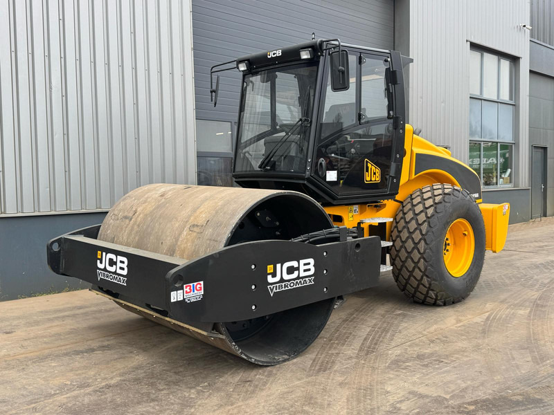 JCB VM166D - Máy lăn: hình 2 JCB VM166D - Máy lăn: hình 2