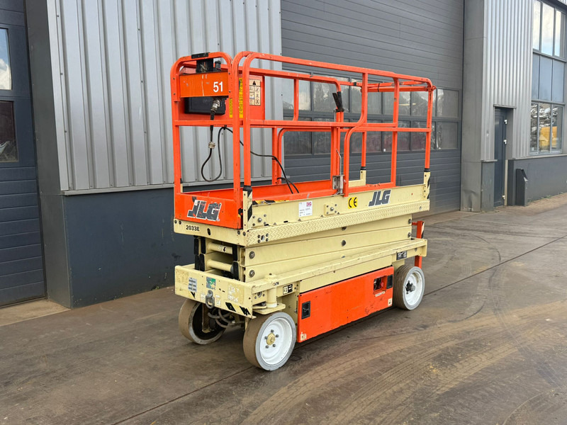 JLG JLG 2033 Schaarhoogwerker - Máy nâng người hình kéo: hình 3 JLG JLG 2033 Schaarhoogwerker - Máy nâng người hình kéo: hình 3