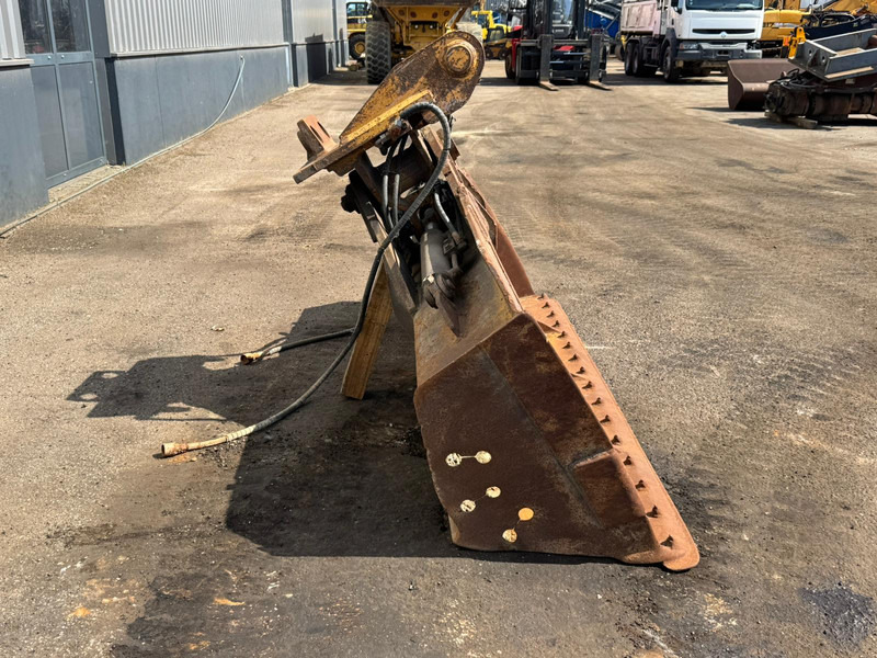 Lehnhoff Kantelbak NGT-2400 MS25 - Gầu: hình 4 Lehnhoff Kantelbak NGT-2400 MS25 - Gầu: hình 4