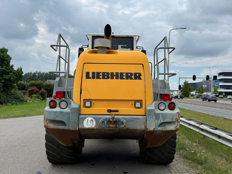 Liebherr L566 2plus2 - Máy xúc lật bánh lốp: hình 4 Liebherr L566 2plus2 - Máy xúc lật bánh lốp: hình 4