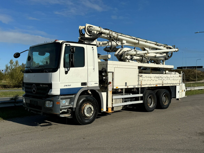MERCEDESBENZ Actros 2632 6x4 with Putzmeister BSF 24-4 11 24m concrete pump - Xe bơm bê tông: hình 1 MERCEDESBENZ Actros 2632 6x4 with Putzmeister BSF 24-4 11 24m concrete pump - Xe bơm bê tông: hình 1