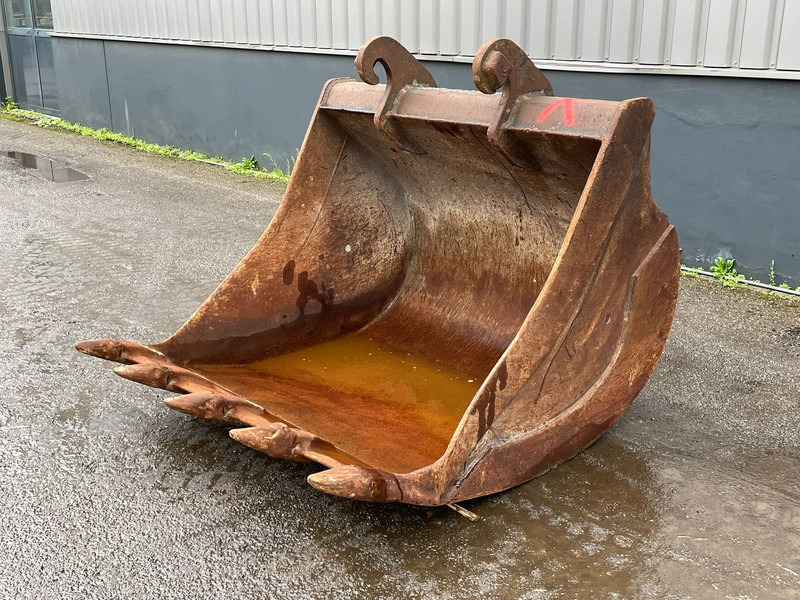 Verachtert Bucket with teeth - Gầu: hình 1 Verachtert Bucket with teeth - Gầu: hình 1