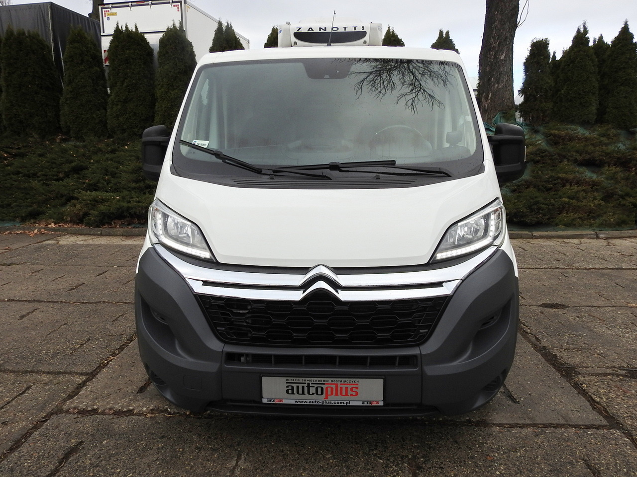 CITROEN JUMPER REFRIGERATOR VAN -5*C LED LIGHTS AIR CONDITIONING 130HP - Xe van đông lạnh: hình 5 CITROEN JUMPER REFRIGERATOR VAN -5*C LED LIGHTS AIR CONDITIONING 130HP - Xe van đông lạnh: hình 5