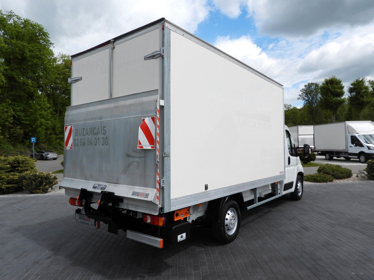 Citroën JUMPER KOFFER AUFZUG 8 PALETTEN TEMPOMAT NAVI Citroën JUMPER KOFFER AUFZUG 8 PALETTEN TEMPOMAT NAVI - Xe tải nhỏ thùng kín: hình 3 Citroën JUMPER KOFFER AUFZUG 8 PALETTEN TEMPOMAT NAVI Citroën JUMPER KOFFER AUFZUG 8 PALETTEN TEMPOMAT NAVI - Xe tải nhỏ thùng kín: hình 3