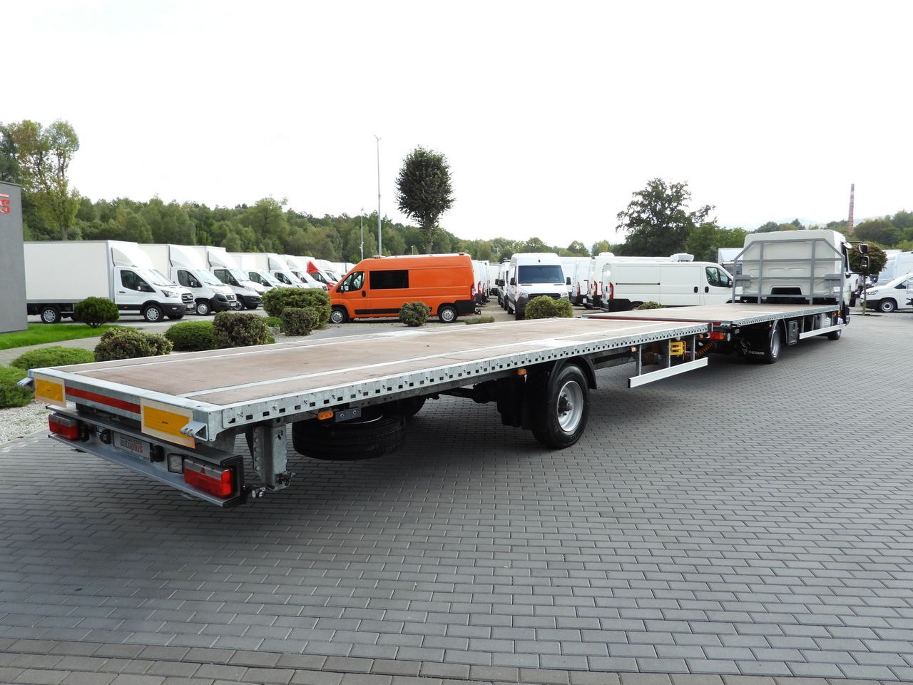 DAF LF 230 CONTAINER CARRIER PLATFORM + TRAILER WEBASTO CRUISE CONTROL LED LIGHTS PNEUMATICS AUTOMATIC TRANSMISSION TWIN WHEELS AIR CONDITIONING 230HP - Xe chở container/ Xe tải hoán đổi thân: hình 3 DAF LF 230 CONTAINER CARRIER PLATFORM + TRAILER WEBASTO CRUISE CONTROL LED LIGHTS PNEUMATICS AUTOMATIC TRANSMISSION TWIN WHEELS AIR CONDITIONING 230HP - Xe chở container/ Xe tải hoán đổi thân: hình 3