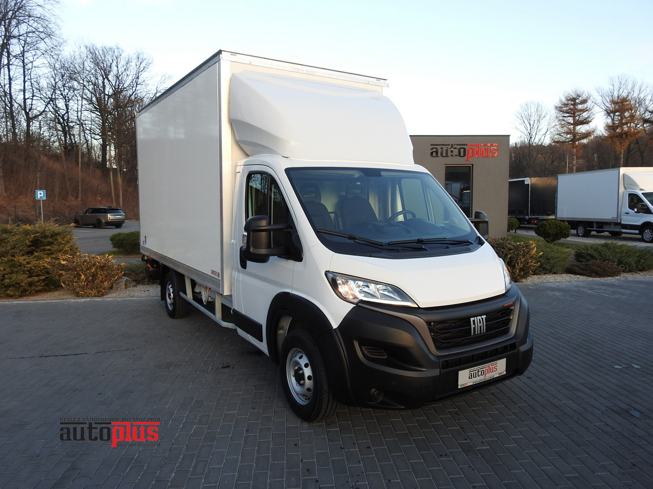 FIAT DUCATO BOX LIFT 8 PALLETS CRUISE CONTROL AIR CONDITIONING 180HP - Xe tải nhỏ thùng kín: hình 1 FIAT DUCATO BOX LIFT 8 PALLETS CRUISE CONTROL AIR CONDITIONING 180HP - Xe tải nhỏ thùng kín: hình 1