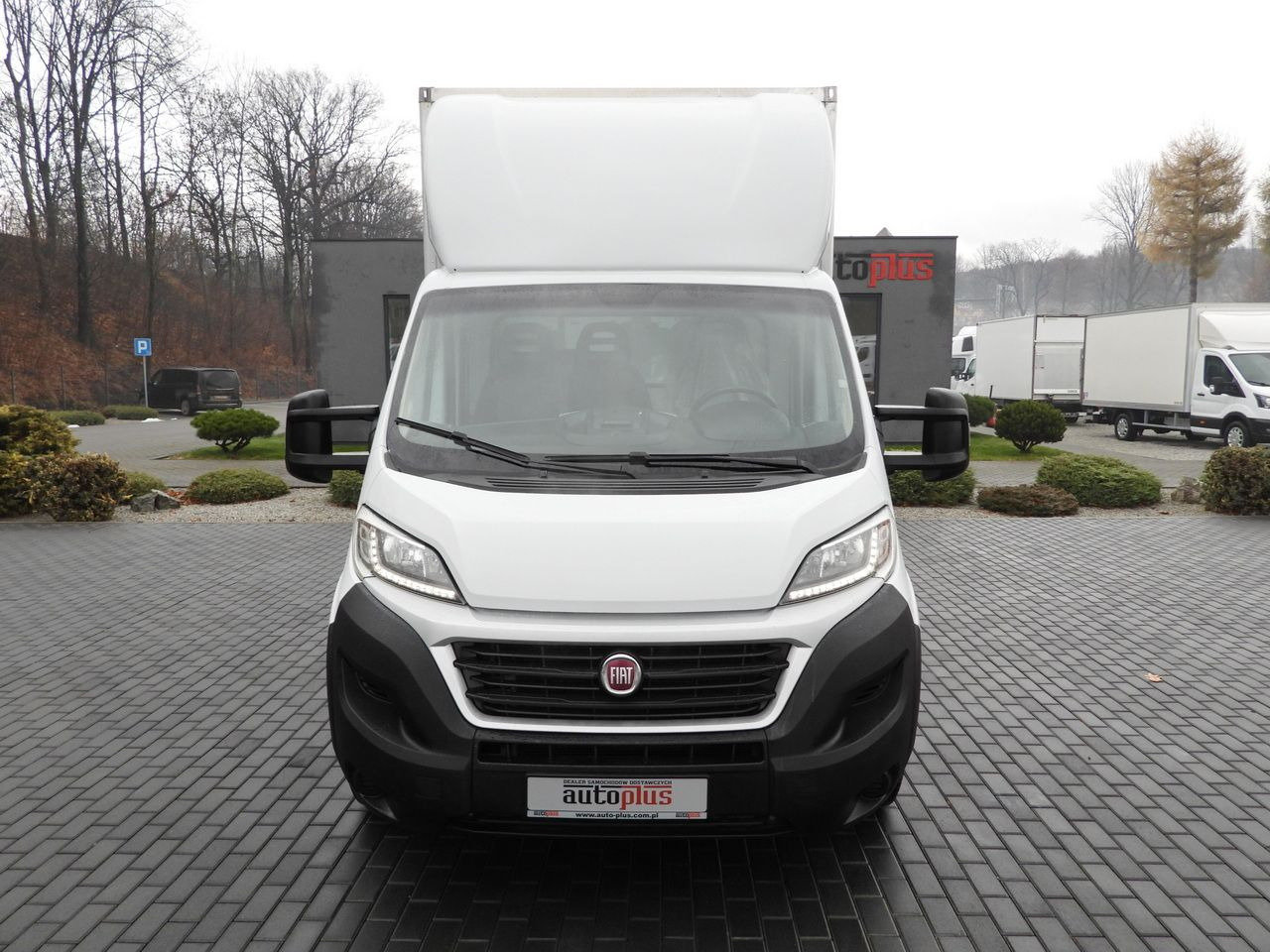 FIAT DUCATO BOX LIFT 8 PALLETS CRUISE CONTROL NAVIGATION LED LIGHTS AIR CONDITIONING 130HP - Xe tải nhỏ thùng kín: hình 5 FIAT DUCATO BOX LIFT 8 PALLETS CRUISE CONTROL NAVIGATION LED LIGHTS AIR CONDITIONING 130HP - Xe tải nhỏ thùng kín: hình 5