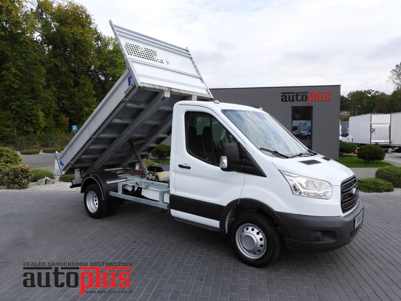 FORD TRANSIT TIPPER TWIN WHEELS 155HP - Xe ben nhỏ: hình 1 FORD TRANSIT TIPPER TWIN WHEELS 155HP - Xe ben nhỏ: hình 1