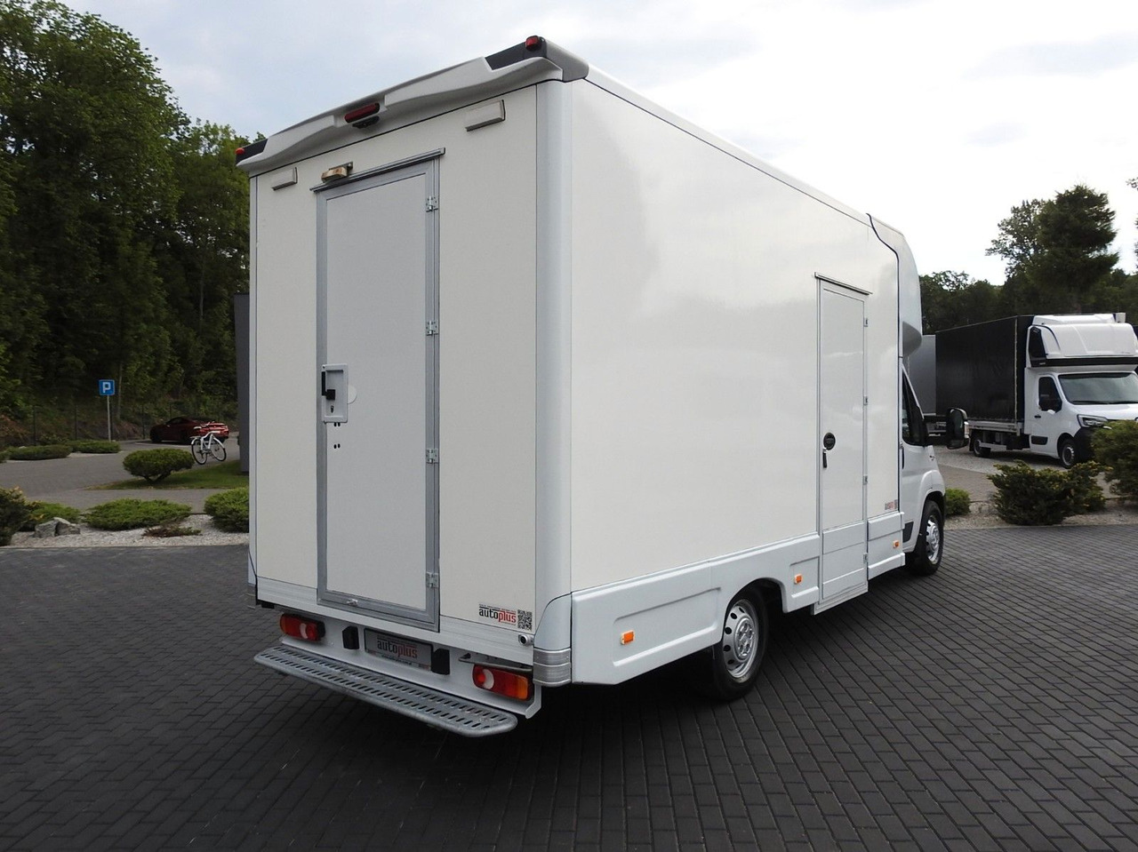 Fiat DUCATO KOFFER 8 PALETTEN KLIMAANLAGE 130PS - Xe tải nhỏ thùng kín: hình 3 Fiat DUCATO KOFFER 8 PALETTEN KLIMAANLAGE 130PS - Xe tải nhỏ thùng kín: hình 3