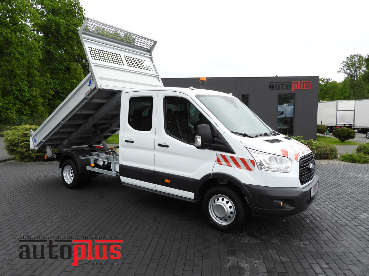 Ford TRANSIT KIPPER DOPPELKABINE DOKA 6 SITZE - Xe ben nhỏ, Xe tải van: hình 1 Ford TRANSIT KIPPER DOPPELKABINE DOKA 6 SITZE - Xe ben nhỏ, Xe tải van: hình 1