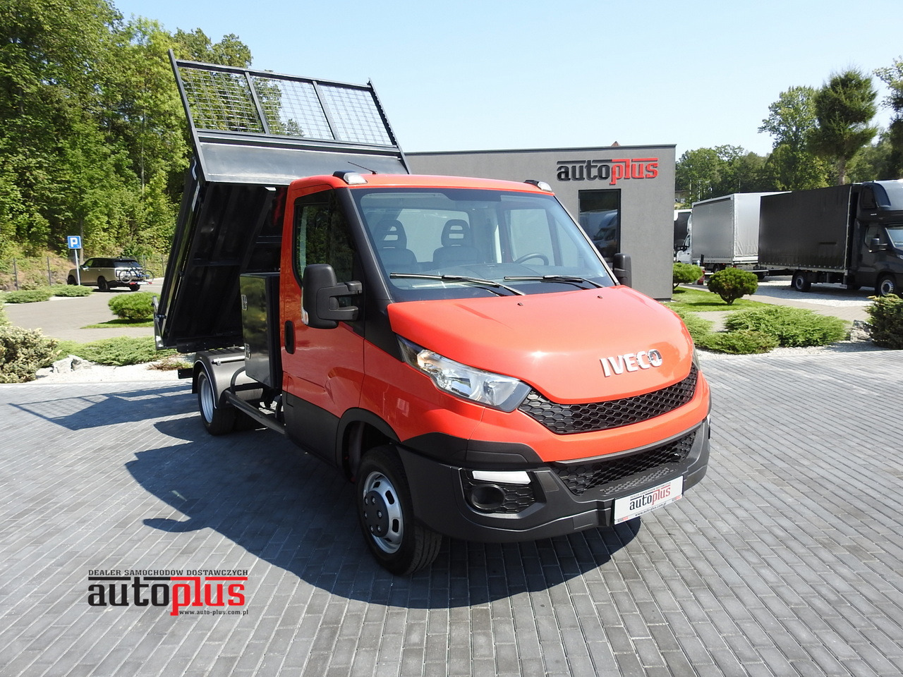 IVECO DAILY 35C13 TIPPER CRUISE CONTROL AIR CONDITIONING TWIN WHEELS 130HP - Xe ben nhỏ: hình 1 IVECO DAILY 35C13 TIPPER CRUISE CONTROL AIR CONDITIONING TWIN WHEELS 130HP - Xe ben nhỏ: hình 1