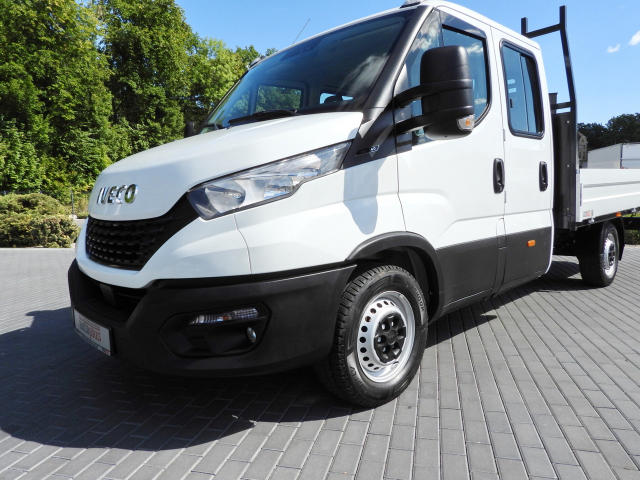 Xe tải van IVECO DAILY 35S14 STAKE BODY DOUBLE CABIN DOKA 7 SEATS CRUISE CONTROL AIR CONDITIONING 135HP: hình 19 Xe tải van IVECO DAILY 35S14 STAKE BODY DOUBLE CABIN DOKA 7 SEATS CRUISE CONTROL AIR CONDITIONING 135HP: hình 19