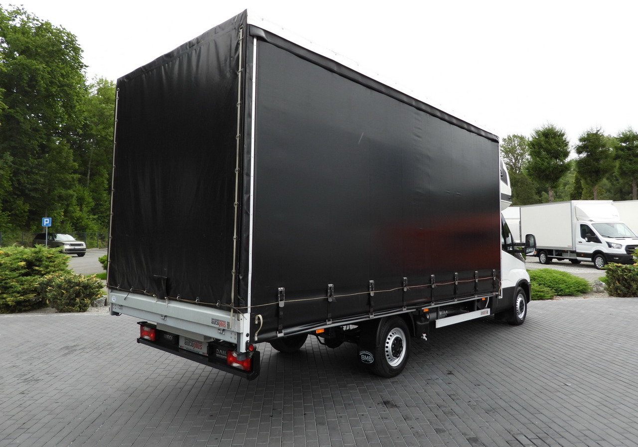 IVECO DAILY 35S18 TARPAULIN 10 PALLETS WEBASTO CRUISE CONTROL NAVIGATION LED LIGHTS AIR CONDITIONING 180HP - Xe van thùng mui bạt: hình 3 IVECO DAILY 35S18 TARPAULIN 10 PALLETS WEBASTO CRUISE CONTROL NAVIGATION LED LIGHTS AIR CONDITIONING 180HP - Xe van thùng mui bạt: hình 3