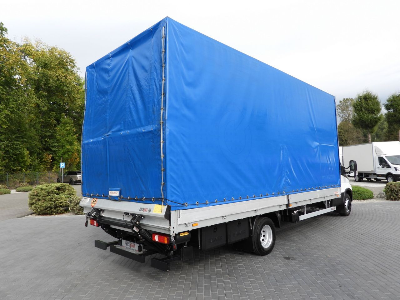 IVECO DAILY 72C18 TARPAULIN LIFT 14 PALLETS WEBASTO CRUISE CONTROL LED LIGHTS TWIN WHEELS AIR CONDITIONING 180HP - Xe tải thùng mui bạt: hình 3 IVECO DAILY 72C18 TARPAULIN LIFT 14 PALLETS WEBASTO CRUISE CONTROL LED LIGHTS TWIN WHEELS AIR CONDITIONING 180HP - Xe tải thùng mui bạt: hình 3