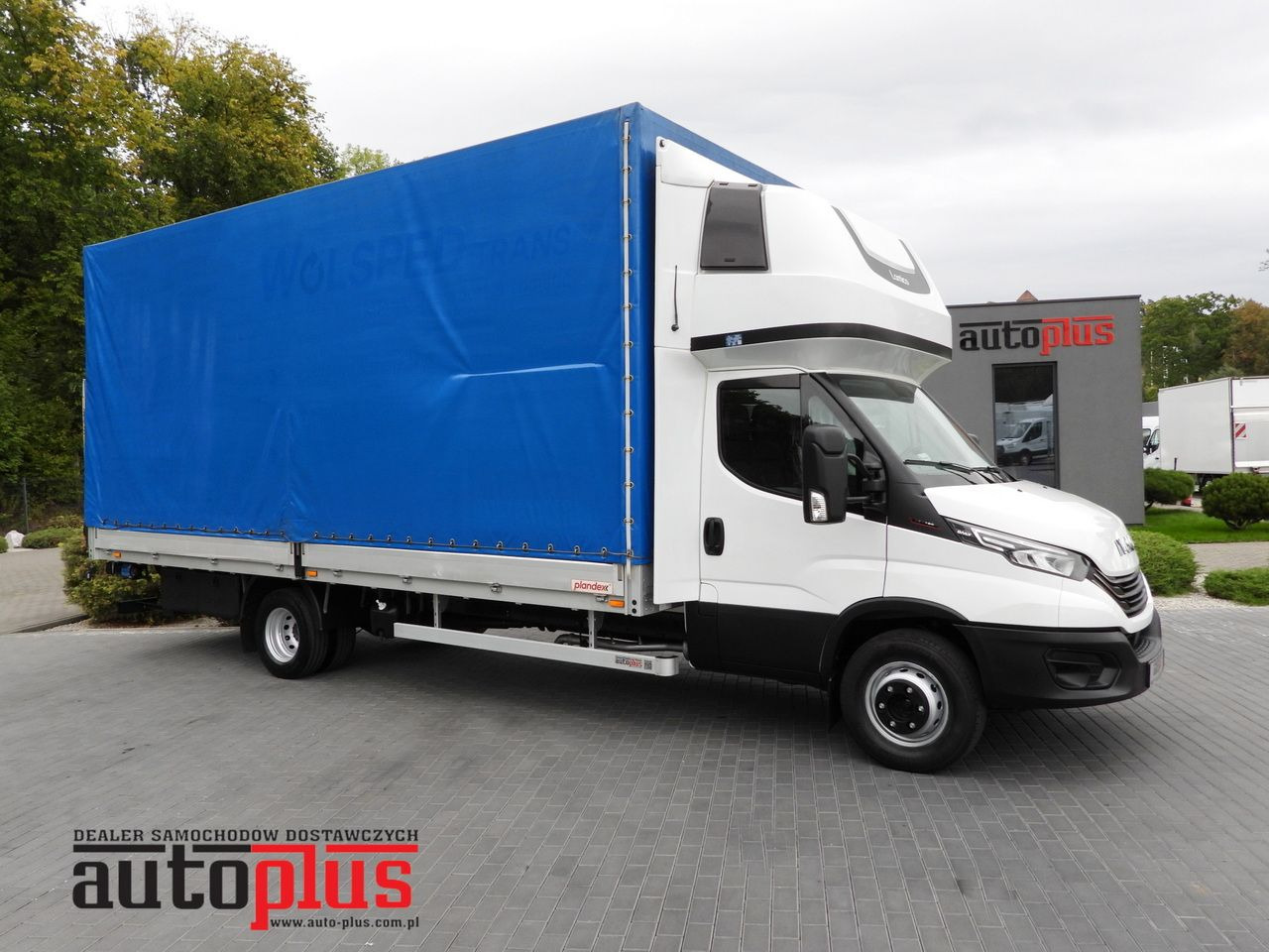 IVECO DAILY 72C18 TARPAULIN LIFT 14 PALLETS WEBASTO CRUISE CONTROL LED LIGHTS TWIN WHEELS AIR CONDITIONING 180HP - Xe tải thùng mui bạt: hình 1 IVECO DAILY 72C18 TARPAULIN LIFT 14 PALLETS WEBASTO CRUISE CONTROL LED LIGHTS TWIN WHEELS AIR CONDITIONING 180HP - Xe tải thùng mui bạt: hình 1