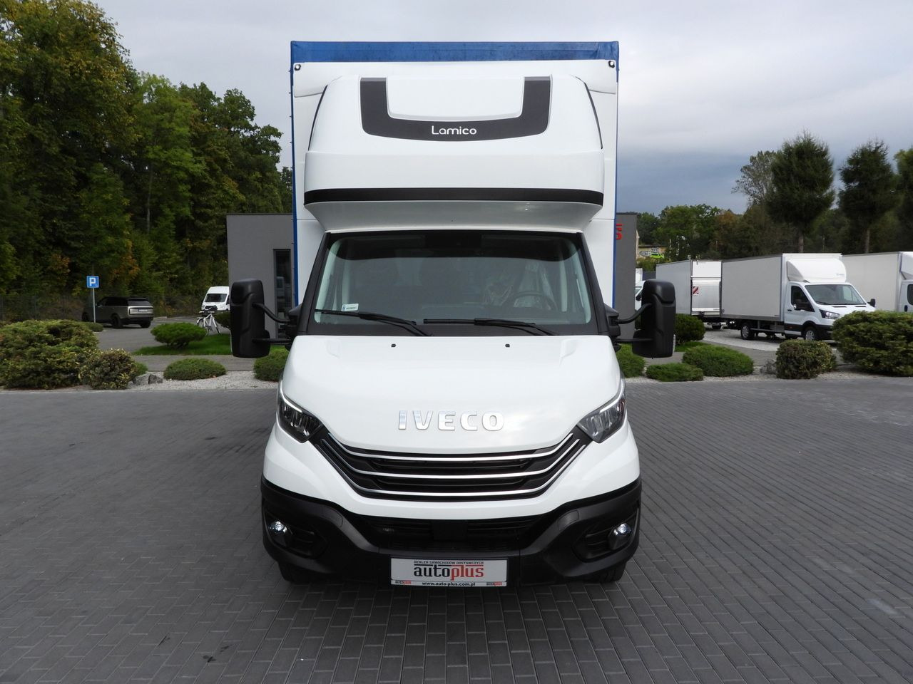 IVECO DAILY 72C18 TARPAULIN LIFT 14 PALLETS WEBASTO CRUISE CONTROL LED LIGHTS TWIN WHEELS AIR CONDITIONING 180HP - Xe tải thùng mui bạt: hình 5 IVECO DAILY 72C18 TARPAULIN LIFT 14 PALLETS WEBASTO CRUISE CONTROL LED LIGHTS TWIN WHEELS AIR CONDITIONING 180HP - Xe tải thùng mui bạt: hình 5