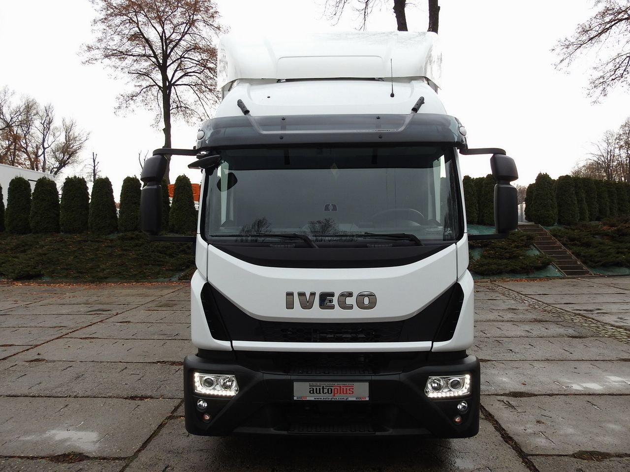 IVECO EUROCARGO 120-250 NEW TARPAULIN LIFT 18 PALLETS WEBASTO CRUISE CONTROL AIR CONDITIONING LED LIGHTS PNEUMATICS AUTOMATIC TRANSMISSION HI-MATIC 250HP - Xe tải thùng mui bạt: hình 5 IVECO EUROCARGO 120-250 NEW TARPAULIN LIFT 18 PALLETS WEBASTO CRUISE CONTROL AIR CONDITIONING LED LIGHTS PNEUMATICS AUTOMATIC TRANSMISSION HI-MATIC 250HP - Xe tải thùng mui bạt: hình 5