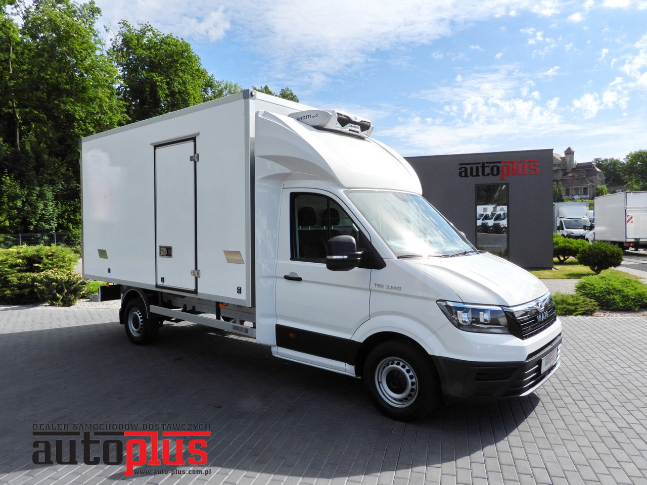 MAN TGE 3.140 REGRIGERATOR BOX -1*C 8 PALLETS HEATING FUNCTION CRUISE CONTROL PNEUMATICS AIR CONDITIONING 140HP - Xe van đông lạnh: hình 1 MAN TGE 3.140 REGRIGERATOR BOX -1*C 8 PALLETS HEATING FUNCTION CRUISE CONTROL PNEUMATICS AIR CONDITIONING 140HP - Xe van đông lạnh: hình 1