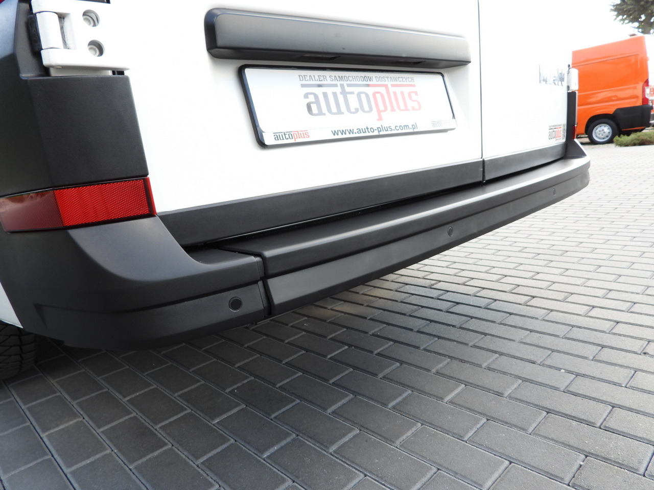 Xe van đông lạnh MAN TGE REFRIGERATOR VAN -5*C POWER SUPPLY 230V CRUISE CONTROL AUTOMATIC TRANSMISSION AIR CONDITIONING 180HP: hình 21 Xe van đông lạnh MAN TGE REFRIGERATOR VAN -5*C POWER SUPPLY 230V CRUISE CONTROL AUTOMATIC TRANSMISSION AIR CONDITIONING 180HP: hình 21