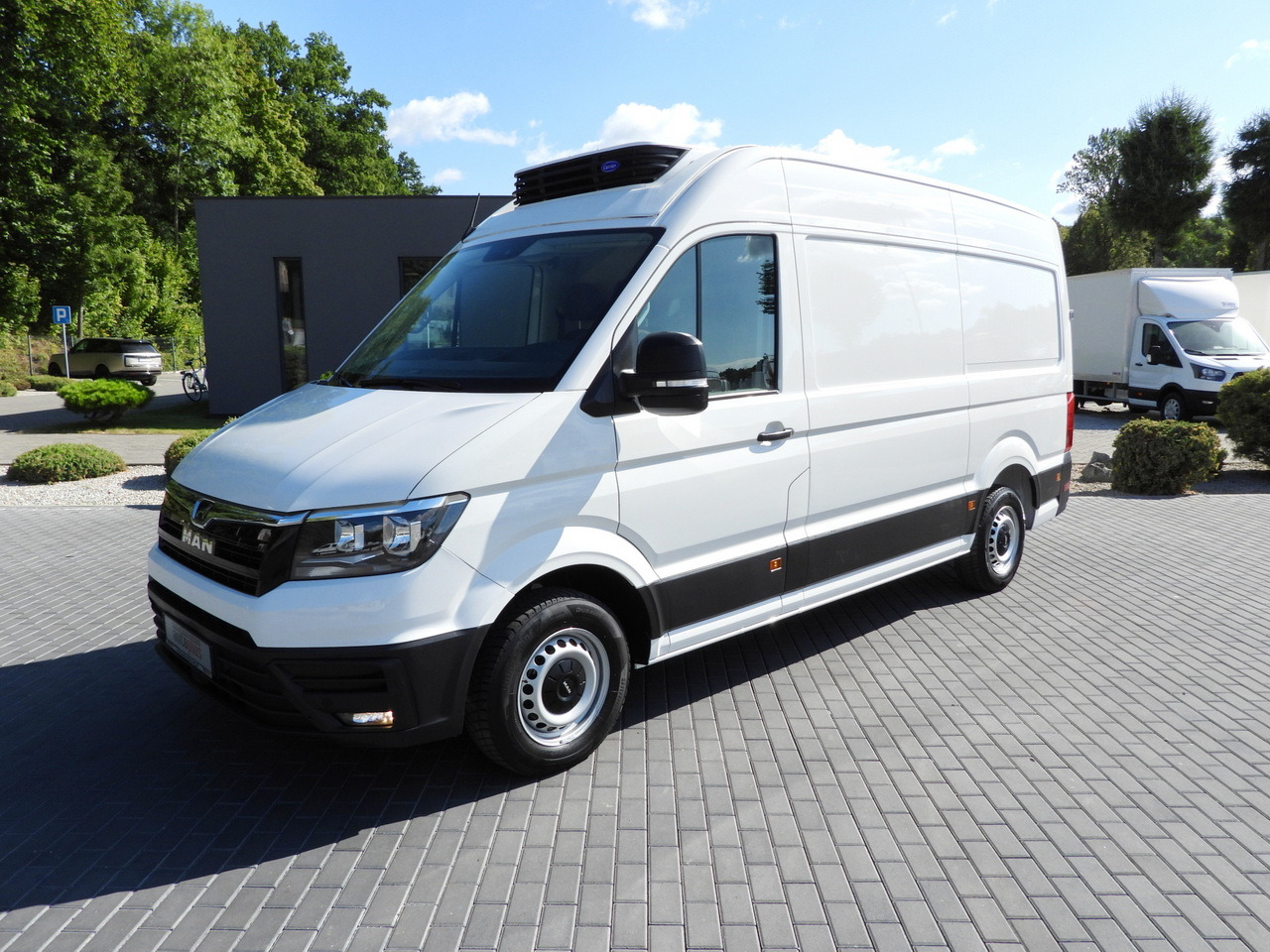 Xe van đông lạnh MAN TGE REFRIGERATOR VAN -5*C POWER SUPPLY 230V CRUISE CONTROL AUTOMATIC TRANSMISSION AIR CONDITIONING 180HP: hình 18 Xe van đông lạnh MAN TGE REFRIGERATOR VAN -5*C POWER SUPPLY 230V CRUISE CONTROL AUTOMATIC TRANSMISSION AIR CONDITIONING 180HP: hình 18