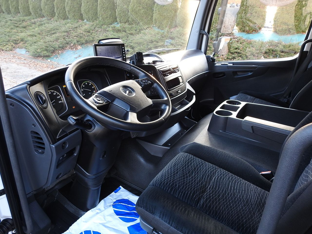 MERCEDES ATEGO 12.24 REGRIGERATOR BOX -10*C LIFT 16 PALLETS HEATING FUNCTION WEBASTO CRUISE CONTROL PNEUMATICS AIR CONDITIONING 240HP - Xe tải đông lạnh: hình 2 MERCEDES ATEGO 12.24 REGRIGERATOR BOX -10*C LIFT 16 PALLETS HEATING FUNCTION WEBASTO CRUISE CONTROL PNEUMATICS AIR CONDITIONING 240HP - Xe tải đông lạnh: hình 2