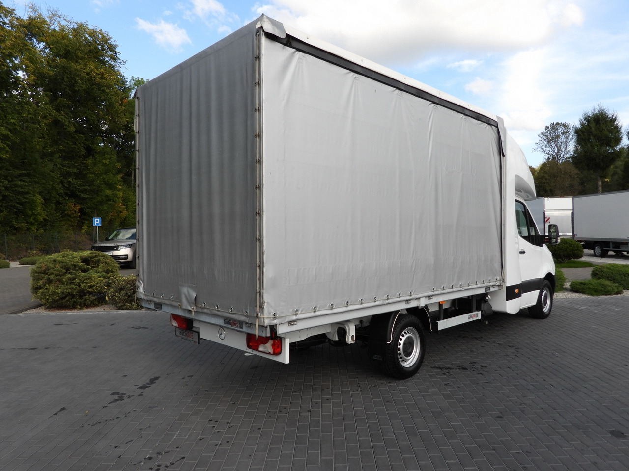 MERCEDES SPRINTER 316 TARPAULIN 8 PALLETS WEBASTO CRUISE CONTROL AIR CONDITIONING 160HP - Xe van thùng mui bạt: hình 3 MERCEDES SPRINTER 316 TARPAULIN 8 PALLETS WEBASTO CRUISE CONTROL AIR CONDITIONING 160HP - Xe van thùng mui bạt: hình 3