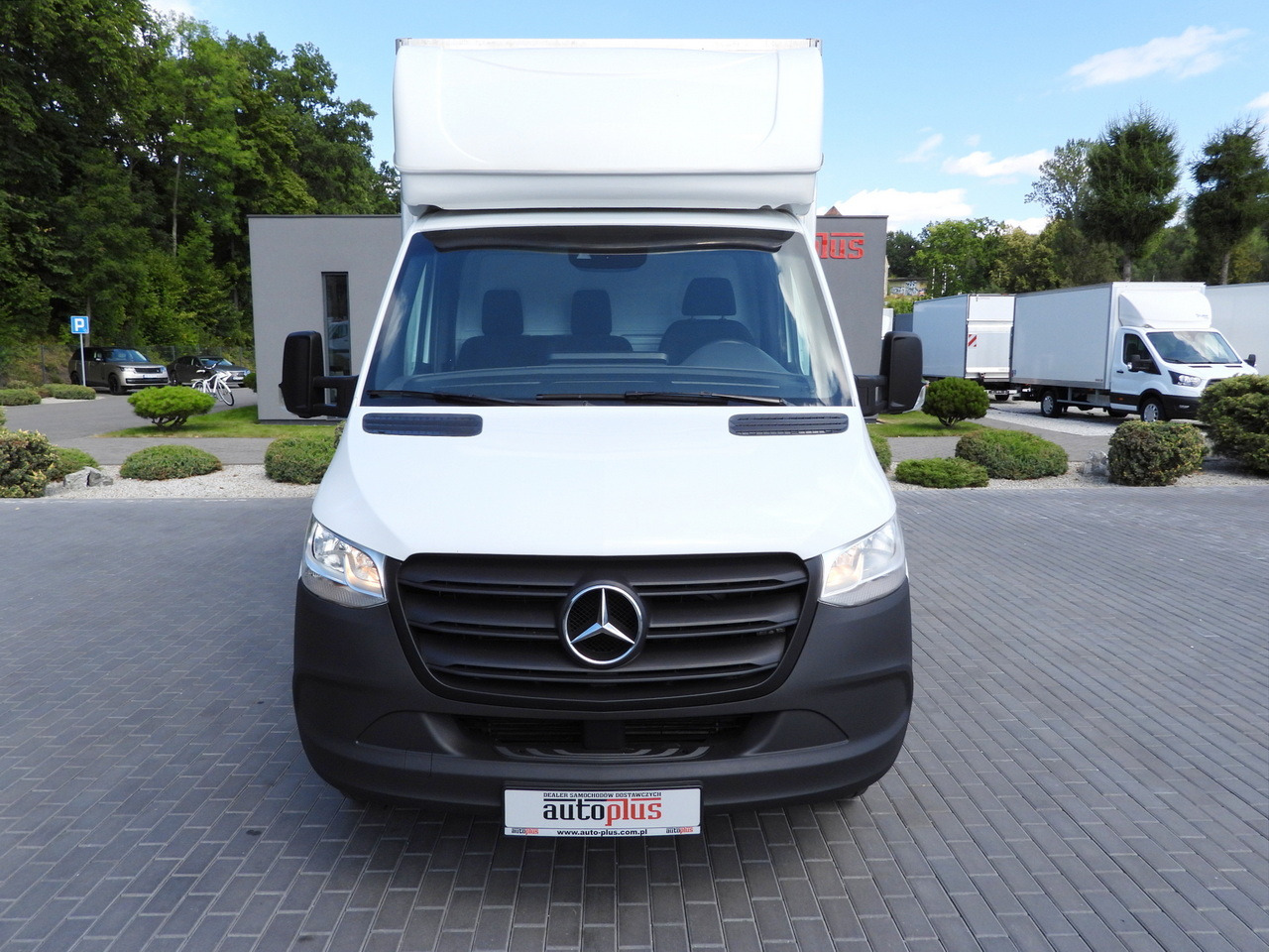 MERCEDES SPRINTER 514 BOX LIFT 8 PALLETS CRUISE CONTROL TWIN WHEELS AIR CONDITIONING 140HP - Xe tải nhỏ thùng kín: hình 5 MERCEDES SPRINTER 514 BOX LIFT 8 PALLETS CRUISE CONTROL TWIN WHEELS AIR CONDITIONING 140HP - Xe tải nhỏ thùng kín: hình 5