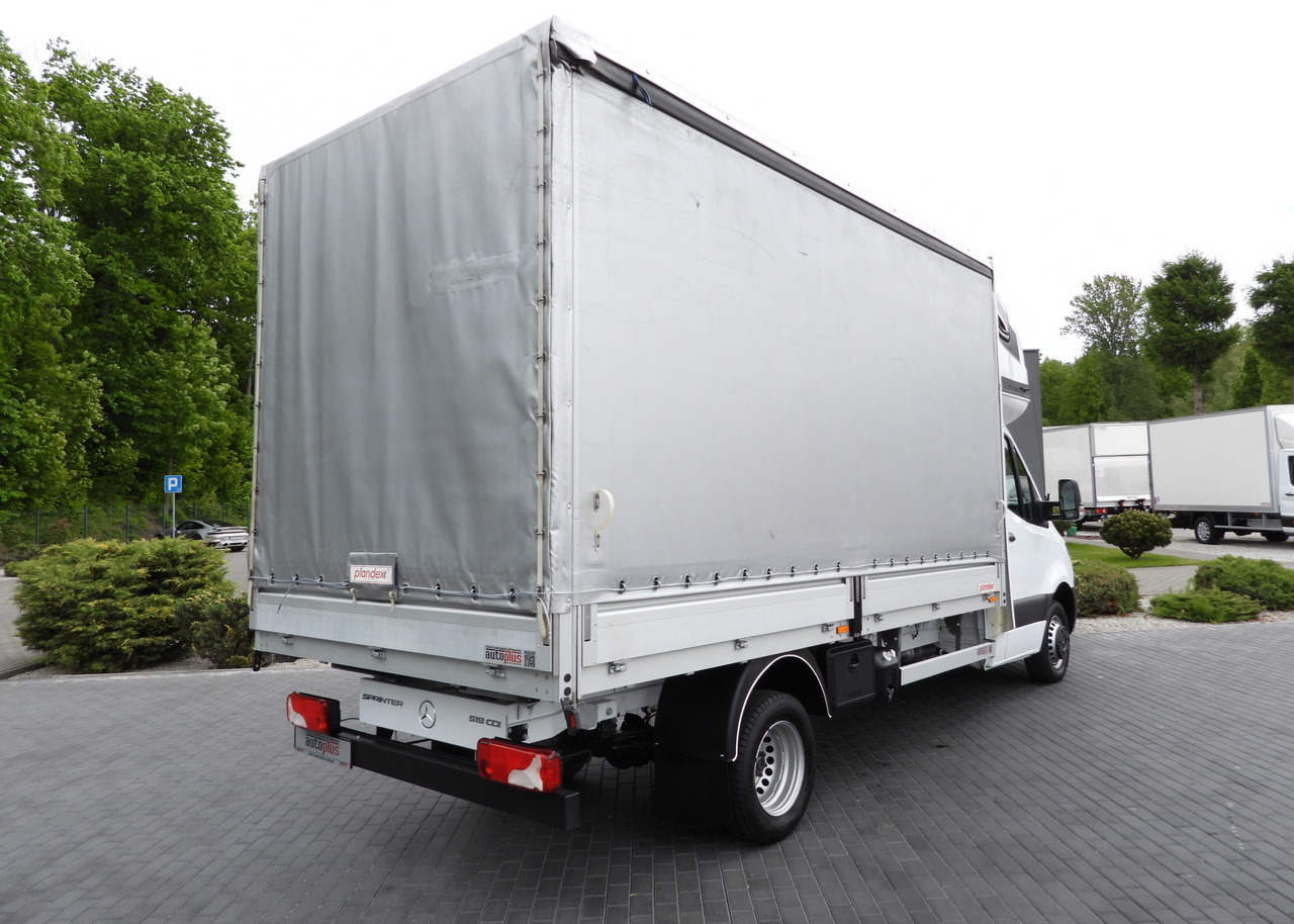 MERCEDES SPRINTER 519 TARPAULIN 8 PALLETS WEBASTO CRUISE CONTROL TWIN WHEELS AIR CONDITIONING 190HP - Xe van thùng mui bạt: hình 3 MERCEDES SPRINTER 519 TARPAULIN 8 PALLETS WEBASTO CRUISE CONTROL TWIN WHEELS AIR CONDITIONING 190HP - Xe van thùng mui bạt: hình 3