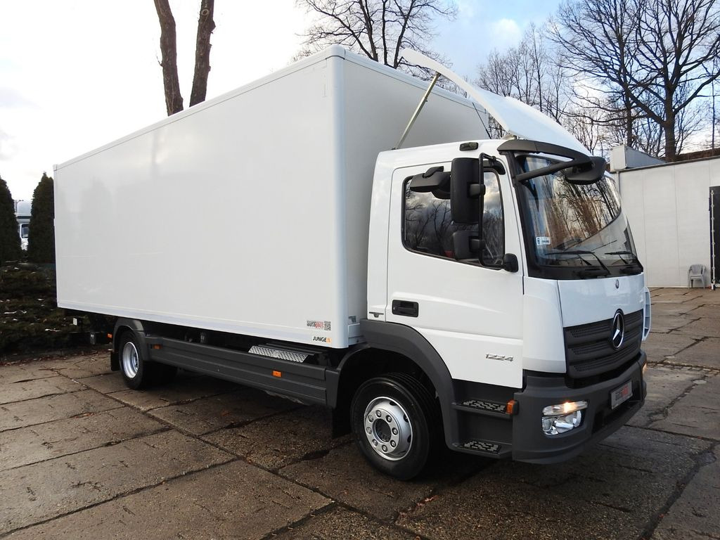 Mercedes-Benz ATEGO 12.24 KOFFER 18 PALETTEN AUFZUG - Xe tải hộp: hình 4 Mercedes-Benz ATEGO 12.24 KOFFER 18 PALETTEN AUFZUG - Xe tải hộp: hình 4