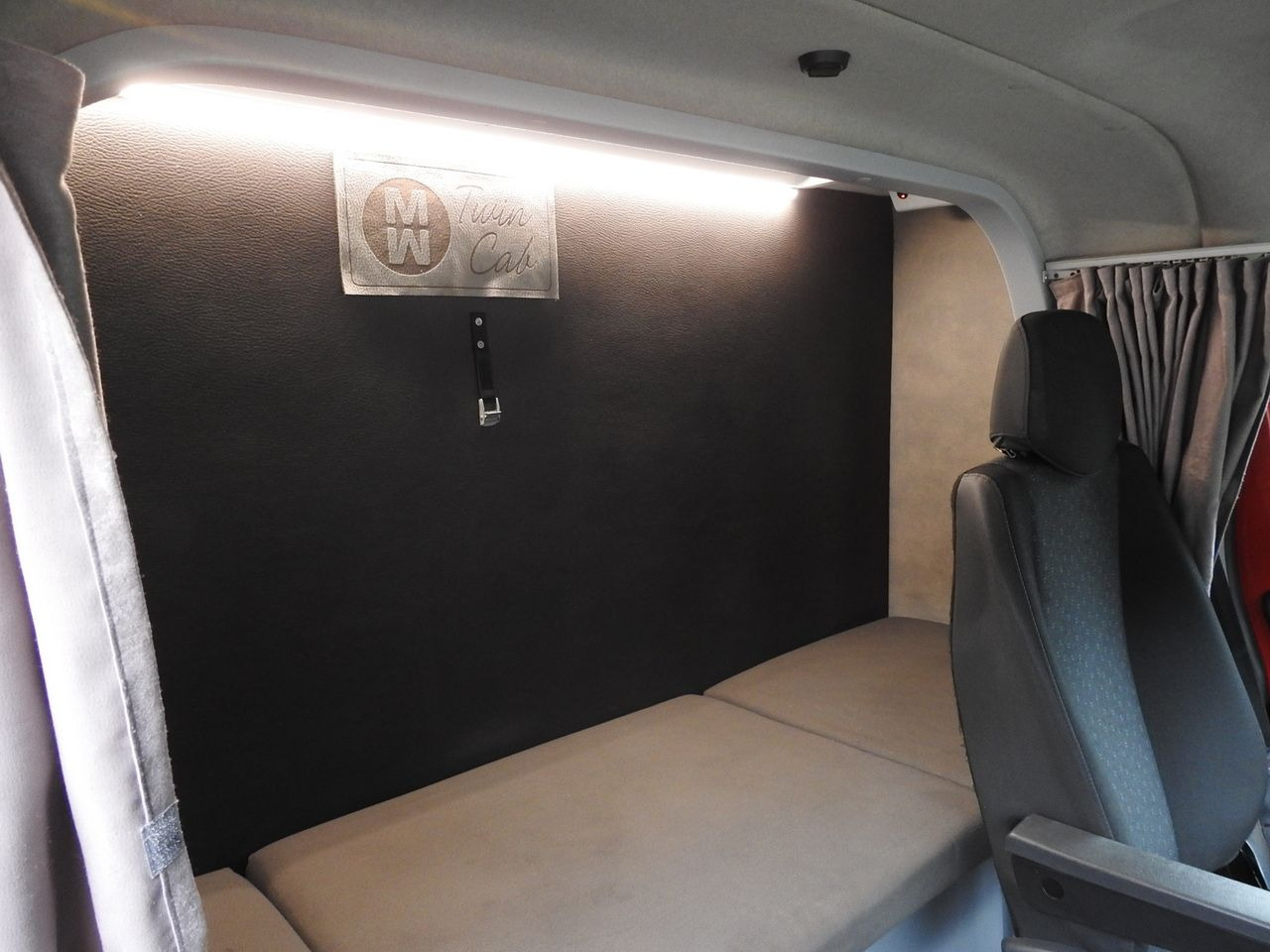 Xe van thùng mui bạt OPEL MOVANO: hình 45