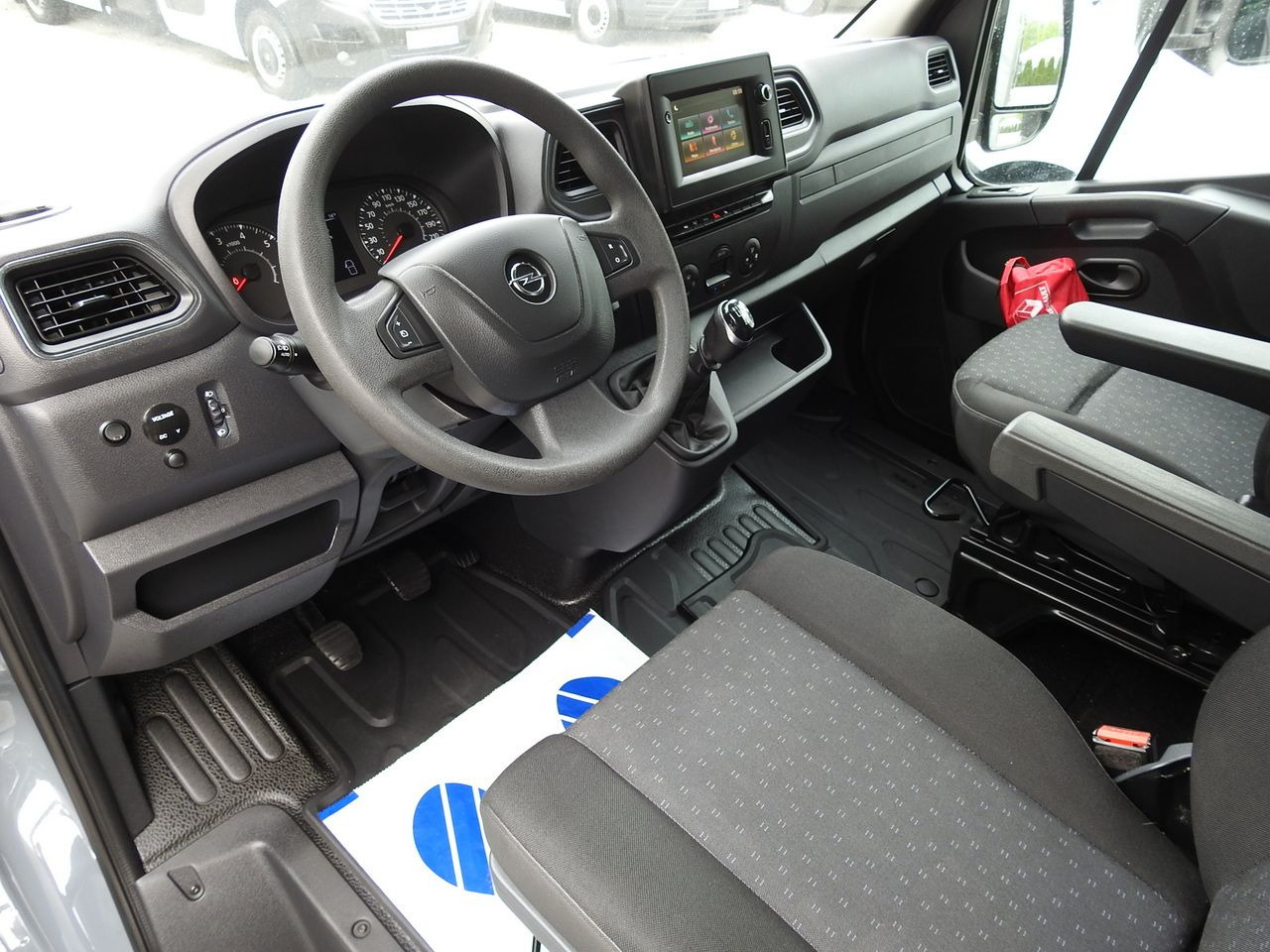 OPEL MOVANO - Xe van thùng mui bạt: hình 2 OPEL MOVANO - Xe van thùng mui bạt: hình 2
