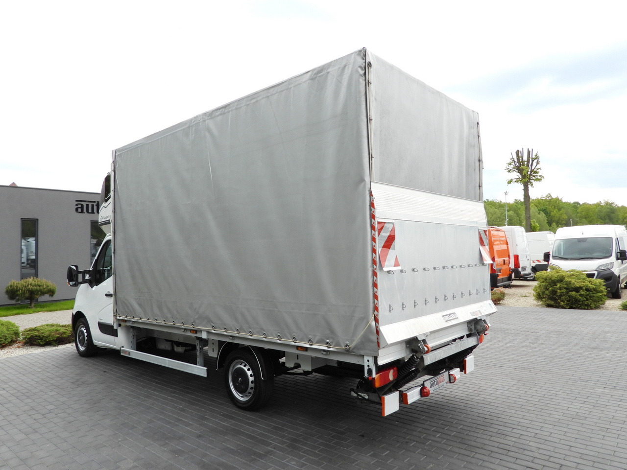 Xe van thùng mui bạt OPEL MOVANO  TARPAULIN LIFT 9 PALLETS WEBASTO CRUISE CONTROL LED LIGHTS PNEUMATICS AIR CONDITIONING  165HP: hình 10