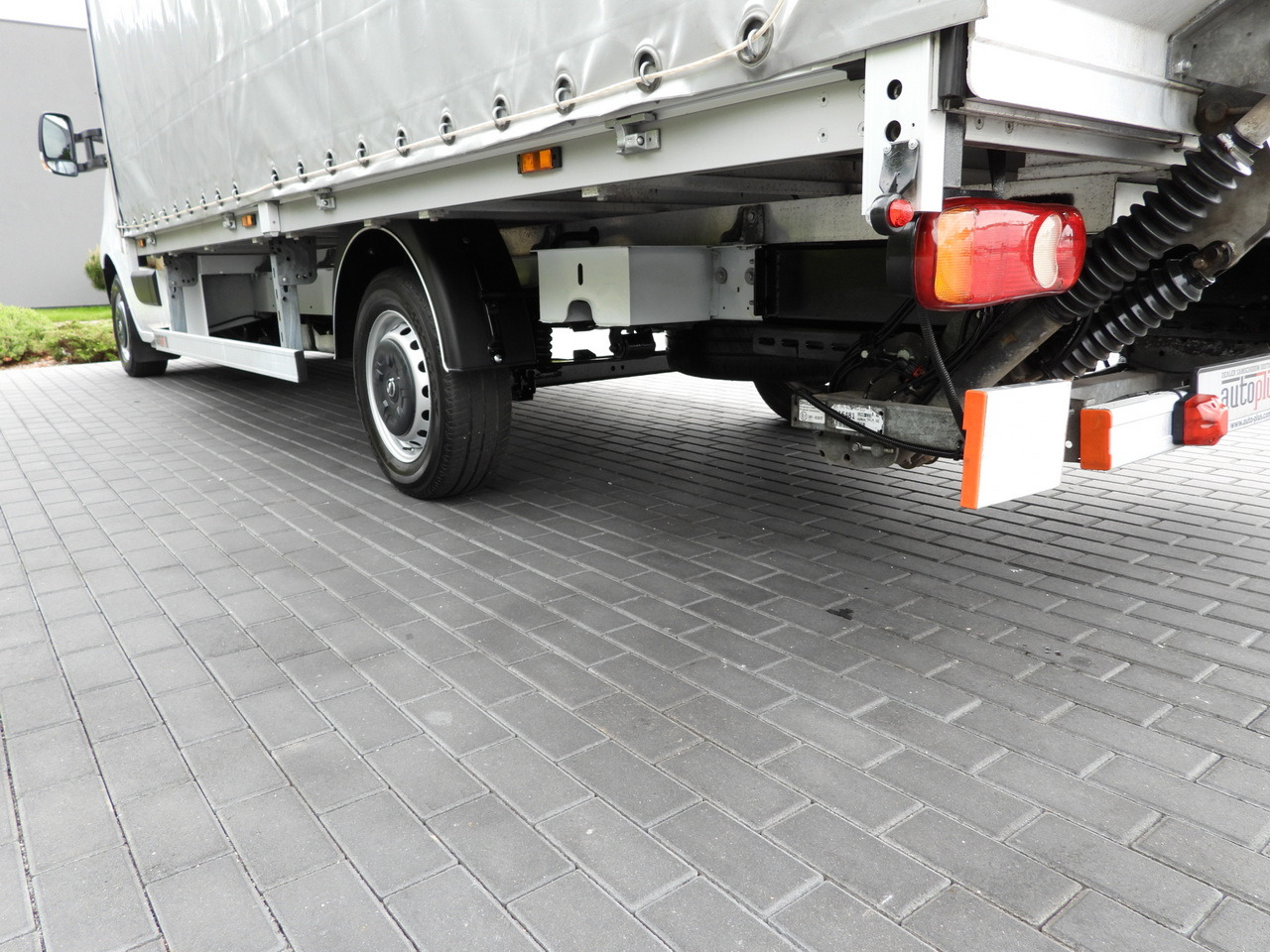 Xe van thùng mui bạt OPEL MOVANO  TARPAULIN LIFT 9 PALLETS WEBASTO CRUISE CONTROL LED LIGHTS PNEUMATICS AIR CONDITIONING  165HP: hình 18