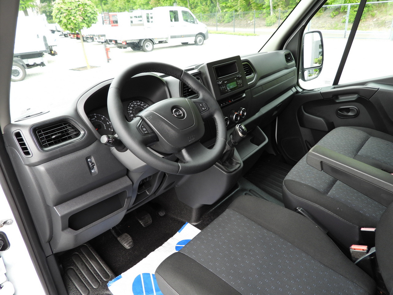 OPEL MOVANO TARPAULIN LIFT 9 PALLETS WEBASTO CRUISE CONTROL LED LIGHTS PNEUMATICS AIR CONDITIONING 165HP - Xe van thùng mui bạt: hình 2 OPEL MOVANO TARPAULIN LIFT 9 PALLETS WEBASTO CRUISE CONTROL LED LIGHTS PNEUMATICS AIR CONDITIONING 165HP - Xe van thùng mui bạt: hình 2