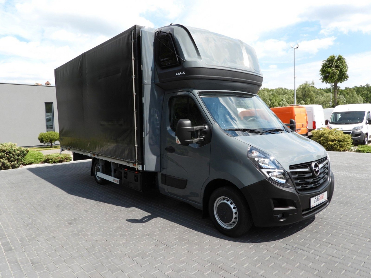 Opel MOVANO PRITSCHE PLANE 12 PALETTEN WEBASTO A/C - Xe van thùng mui bạt: hình 4 Opel MOVANO PRITSCHE PLANE 12 PALETTEN WEBASTO A/C - Xe van thùng mui bạt: hình 4