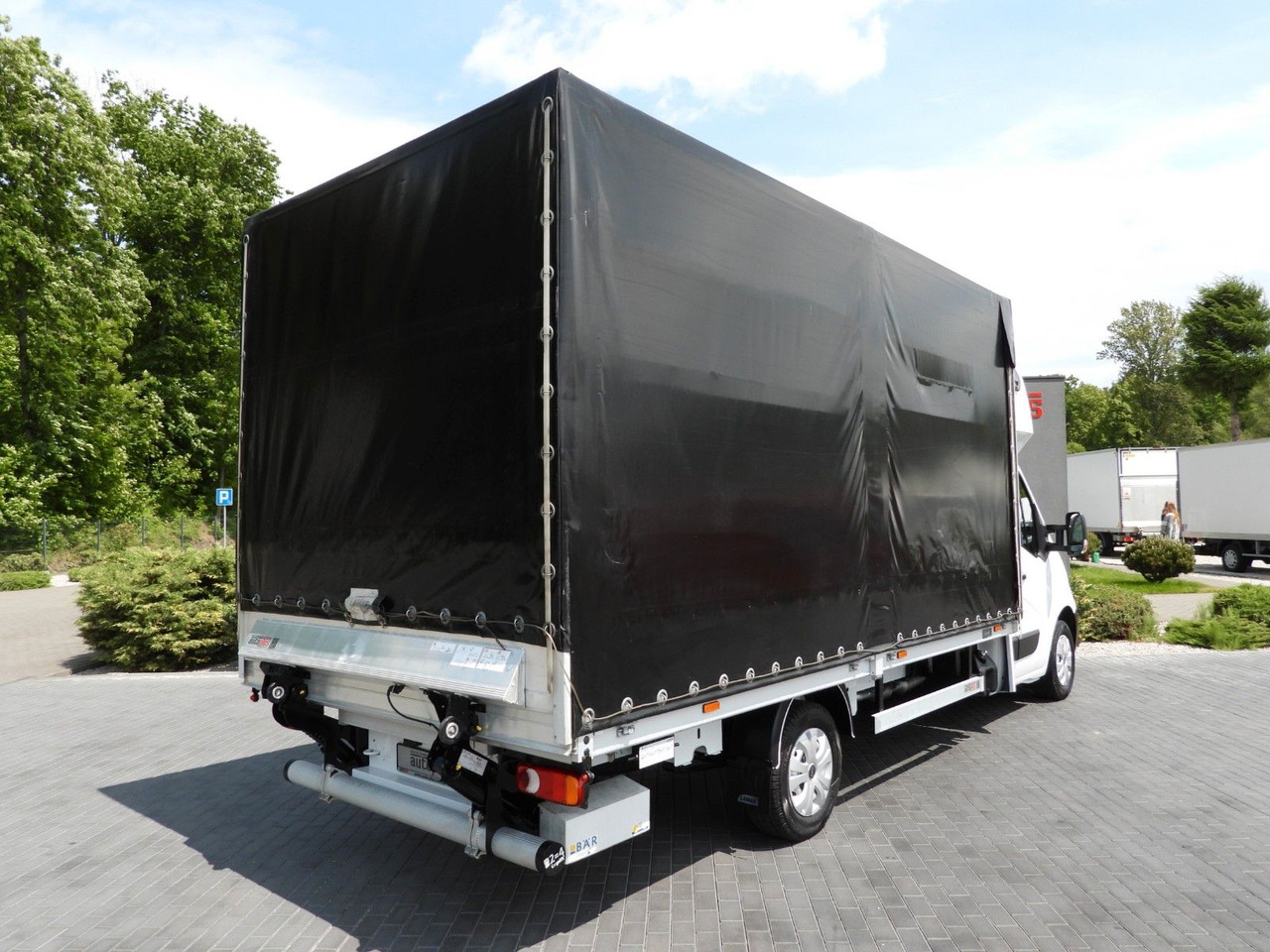 Opel MOVANO PRITSCHE PLANE AUFZUG 9 PALETTEN WEBASTO - Xe van thùng mui bạt: hình 3 Opel MOVANO PRITSCHE PLANE AUFZUG 9 PALETTEN WEBASTO - Xe van thùng mui bạt: hình 3