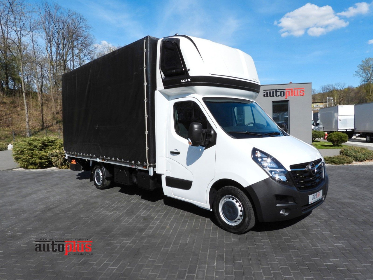 Opel MOVANO PRITSCHE PLANE AUFZUG 9 PALETTEN WEBASTO - Xe van thùng mui bạt: hình 1 Opel MOVANO PRITSCHE PLANE AUFZUG 9 PALETTEN WEBASTO - Xe van thùng mui bạt: hình 1