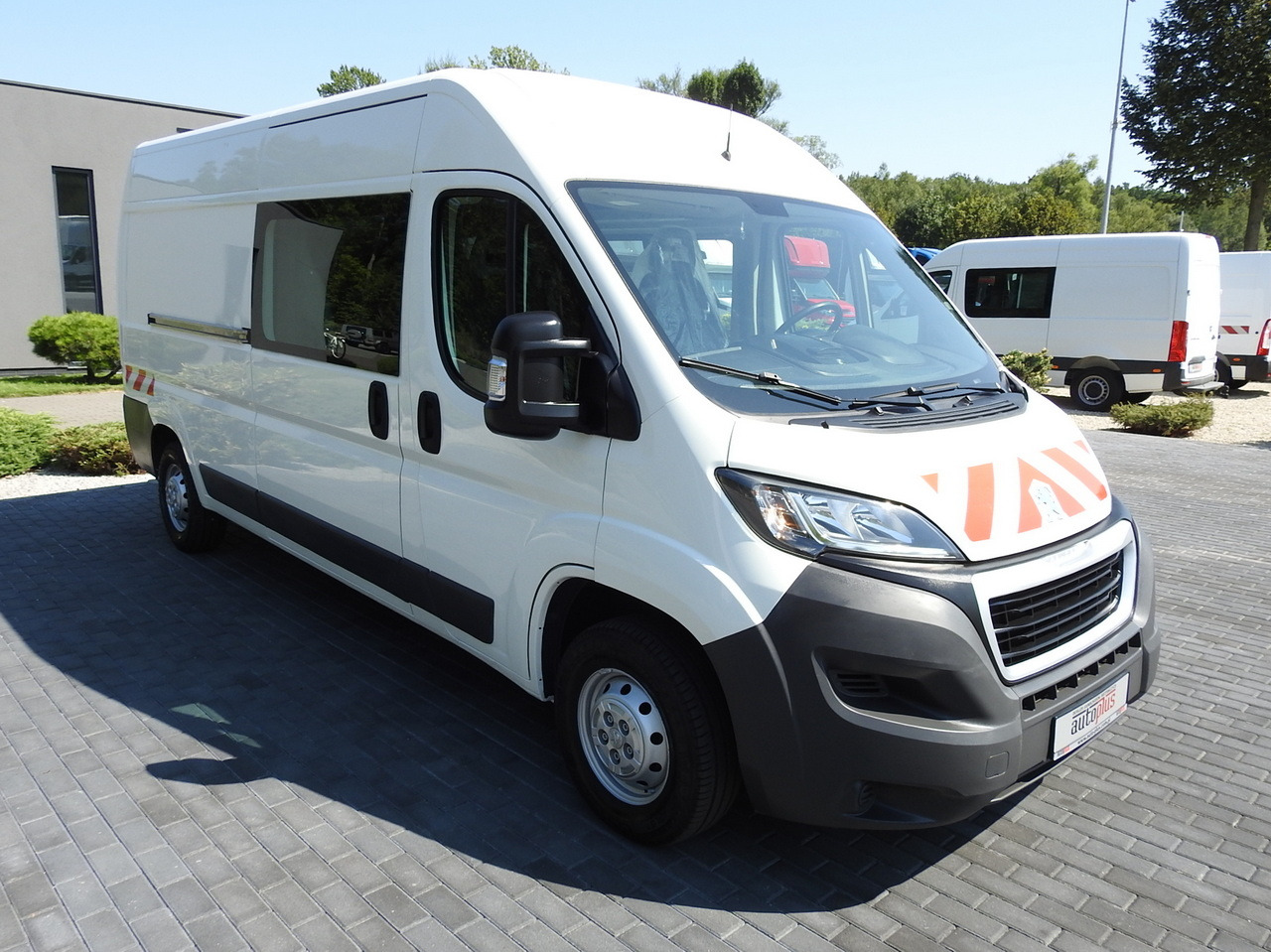 PEUGEOT BOXER BOX DELIVERY VAN 7 SEATS 110HP - Xe van chở hàng: hình 4 PEUGEOT BOXER BOX DELIVERY VAN 7 SEATS 110HP - Xe van chở hàng: hình 4