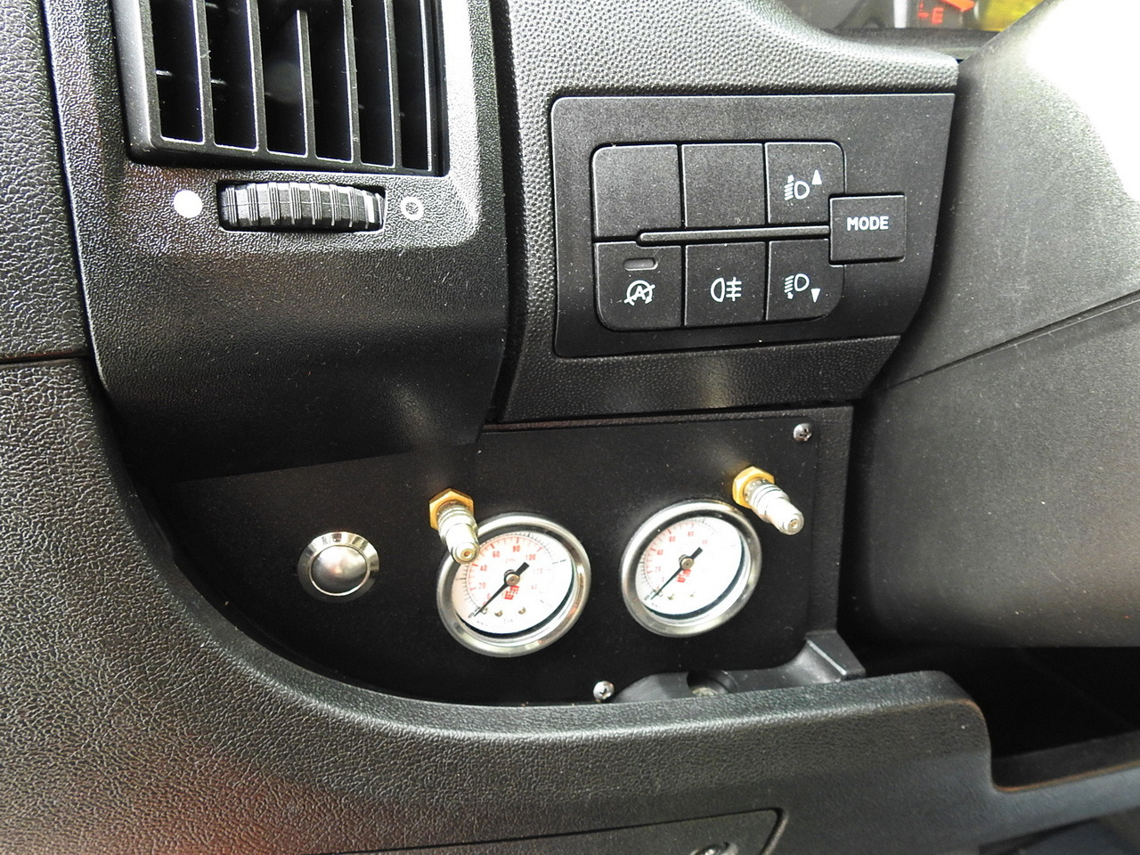 Xe tải nhỏ phẳng PEUGEOT BOXER STAKE BODY TARPAULIN DOUBLE CABIN DOKA 7 SEATS AIR CONDITIONING PNEUMATICS  140HP: hình 25