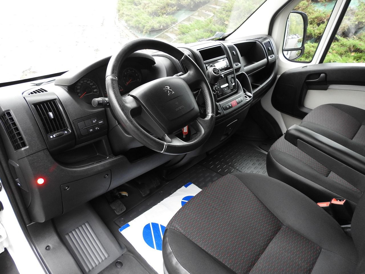 PEUGEOT BOXER TARPAULIN LIFT 8 PALLETS WEBASTO LED LIGHTS AIR CONDITIONING 165HP - Xe van thùng mui bạt: hình 2 PEUGEOT BOXER TARPAULIN LIFT 8 PALLETS WEBASTO LED LIGHTS AIR CONDITIONING 165HP - Xe van thùng mui bạt: hình 2
