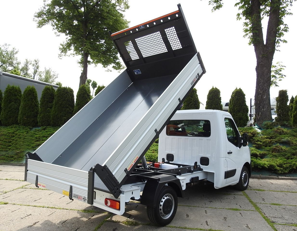 RENAULT MASTER - Xe ben nhỏ: hình 3 RENAULT MASTER - Xe ben nhỏ: hình 3