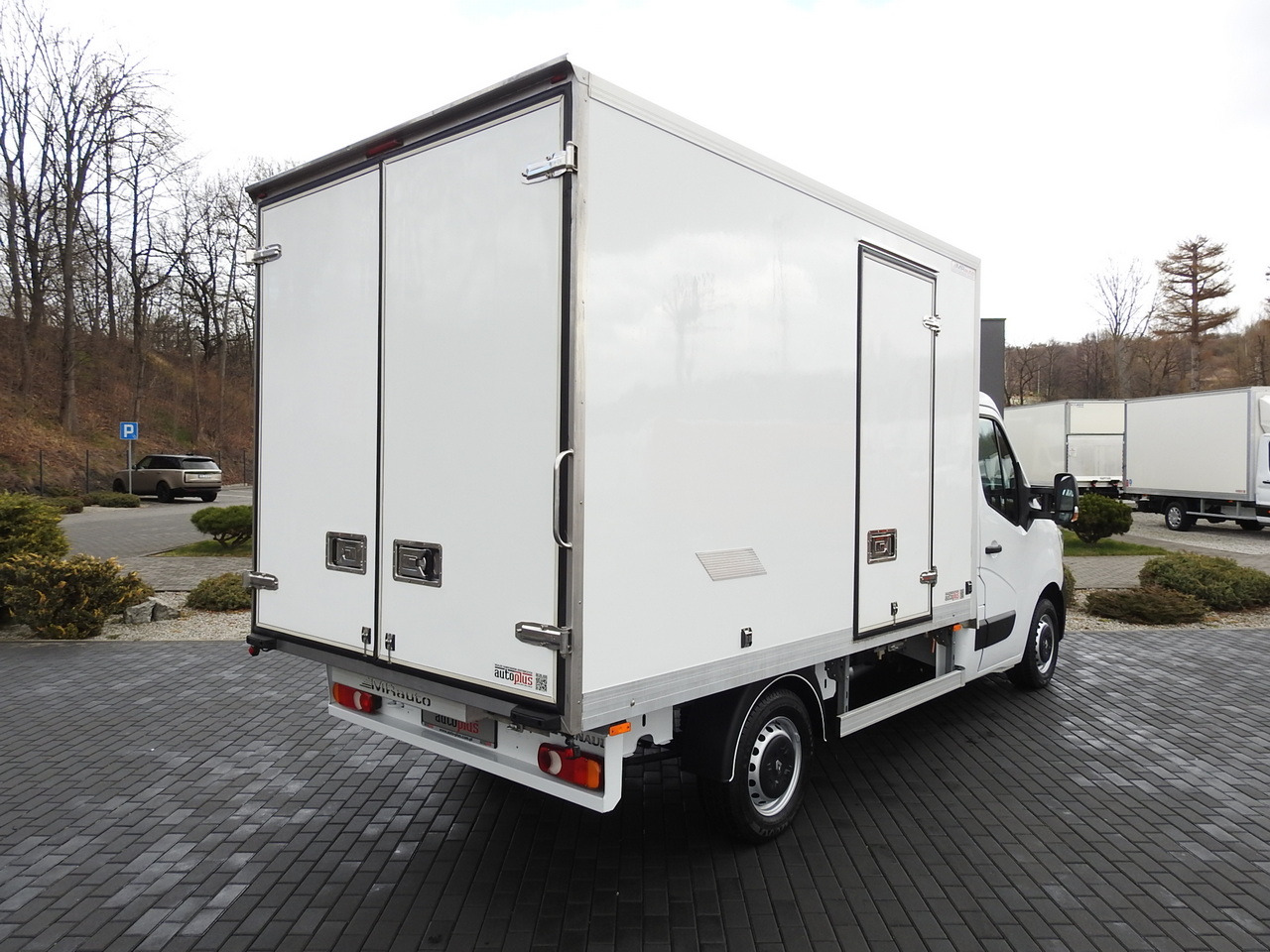 RENAULT MASTER  REGRIGERATOR BOX 0*C LED LIGHTS AIR CONDITIONING  145HP - Xe van đông lạnh: hình 3 RENAULT MASTER  REGRIGERATOR BOX 0*C LED LIGHTS AIR CONDITIONING  145HP - Xe van đông lạnh: hình 3