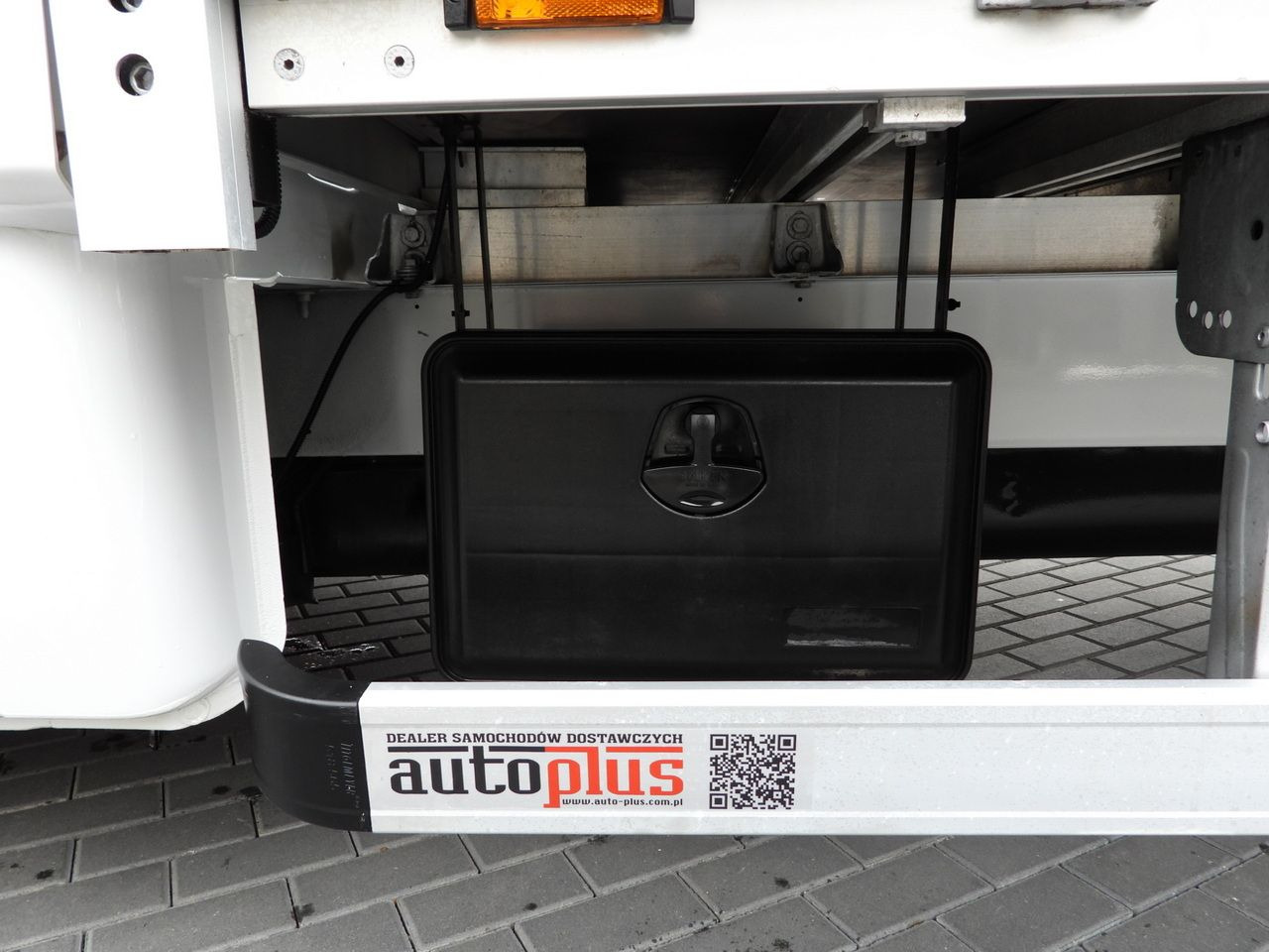 Xe van thùng mui bạt RENAULT MASTER TARPAULIN 10 PALLETS CRUISE CONTROL NAVIGATION LED LIGHTS PNEUMATICS AIR CONDITIONING 165HP: hình 26 Xe van thùng mui bạt RENAULT MASTER TARPAULIN 10 PALLETS CRUISE CONTROL NAVIGATION LED LIGHTS PNEUMATICS AIR CONDITIONING 165HP: hình 26