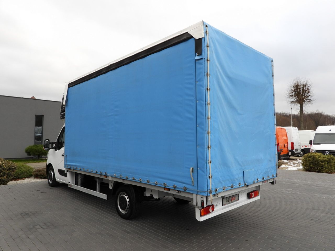 Xe van thùng mui bạt RENAULT MASTER TARPAULIN 10 PALLETS CRUISE CONTROL NAVIGATION LED LIGHTS PNEUMATICS AIR CONDITIONING 165HP: hình 10 Xe van thùng mui bạt RENAULT MASTER TARPAULIN 10 PALLETS CRUISE CONTROL NAVIGATION LED LIGHTS PNEUMATICS AIR CONDITIONING 165HP: hình 10
