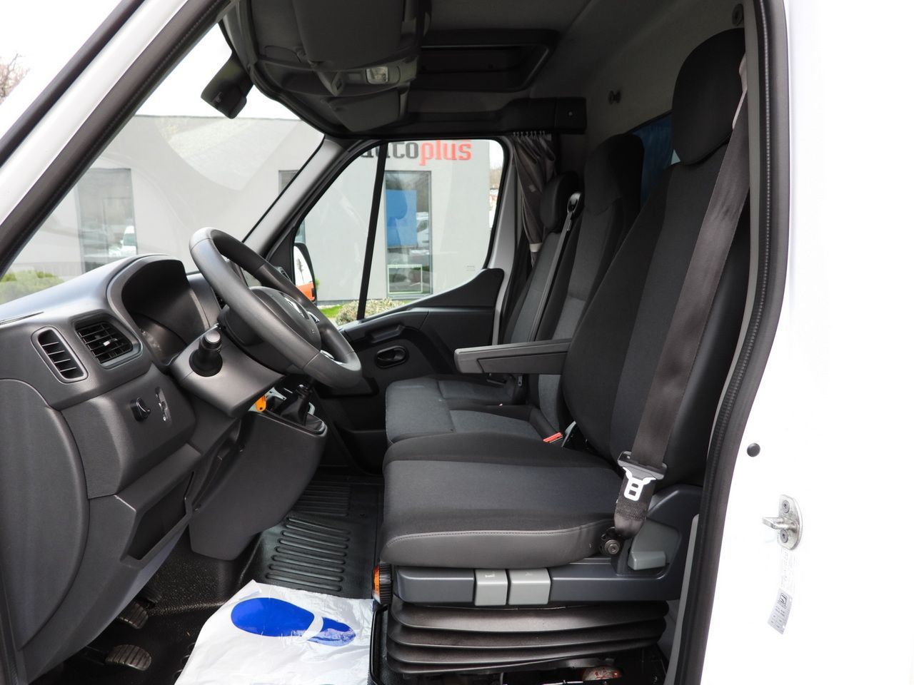 Xe van thùng mui bạt RENAULT MASTER TARPAULIN 10 PALLETS CRUISE CONTROL NAVIGATION LED LIGHTS PNEUMATICS AIR CONDITIONING 165HP: hình 29 Xe van thùng mui bạt RENAULT MASTER TARPAULIN 10 PALLETS CRUISE CONTROL NAVIGATION LED LIGHTS PNEUMATICS AIR CONDITIONING 165HP: hình 29