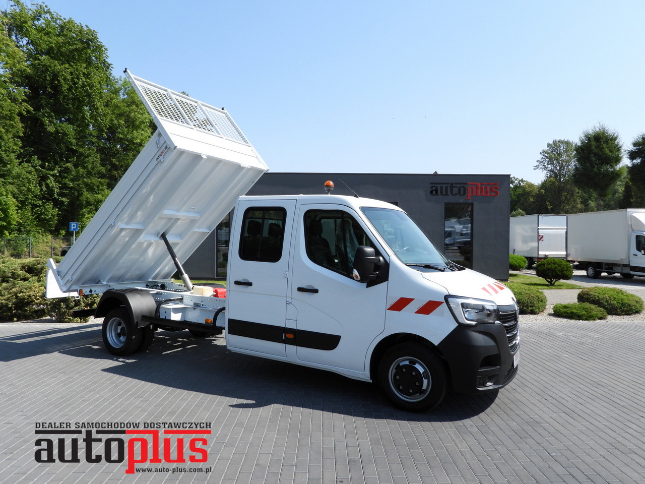 RENAULT MASTER TIPPER DOUBLE CABIN DOKA 6 SEATS CRUISE CONTROL LED LIGHTS TWIN WHEELS AIR CONDITIONING 130HP - Xe ben nhỏ: hình 1 RENAULT MASTER TIPPER DOUBLE CABIN DOKA 6 SEATS CRUISE CONTROL LED LIGHTS TWIN WHEELS AIR CONDITIONING 130HP - Xe ben nhỏ: hình 1