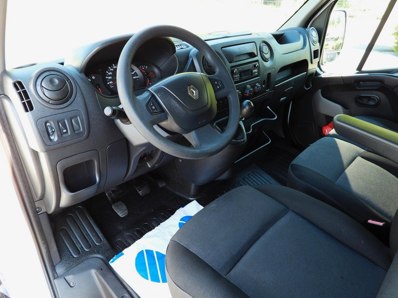 Renault MASTER KIPPER TEMPOMAT ZWILLINGSRÄDER - Xe ben nhỏ: hình 2 Renault MASTER KIPPER TEMPOMAT ZWILLINGSRÄDER - Xe ben nhỏ: hình 2