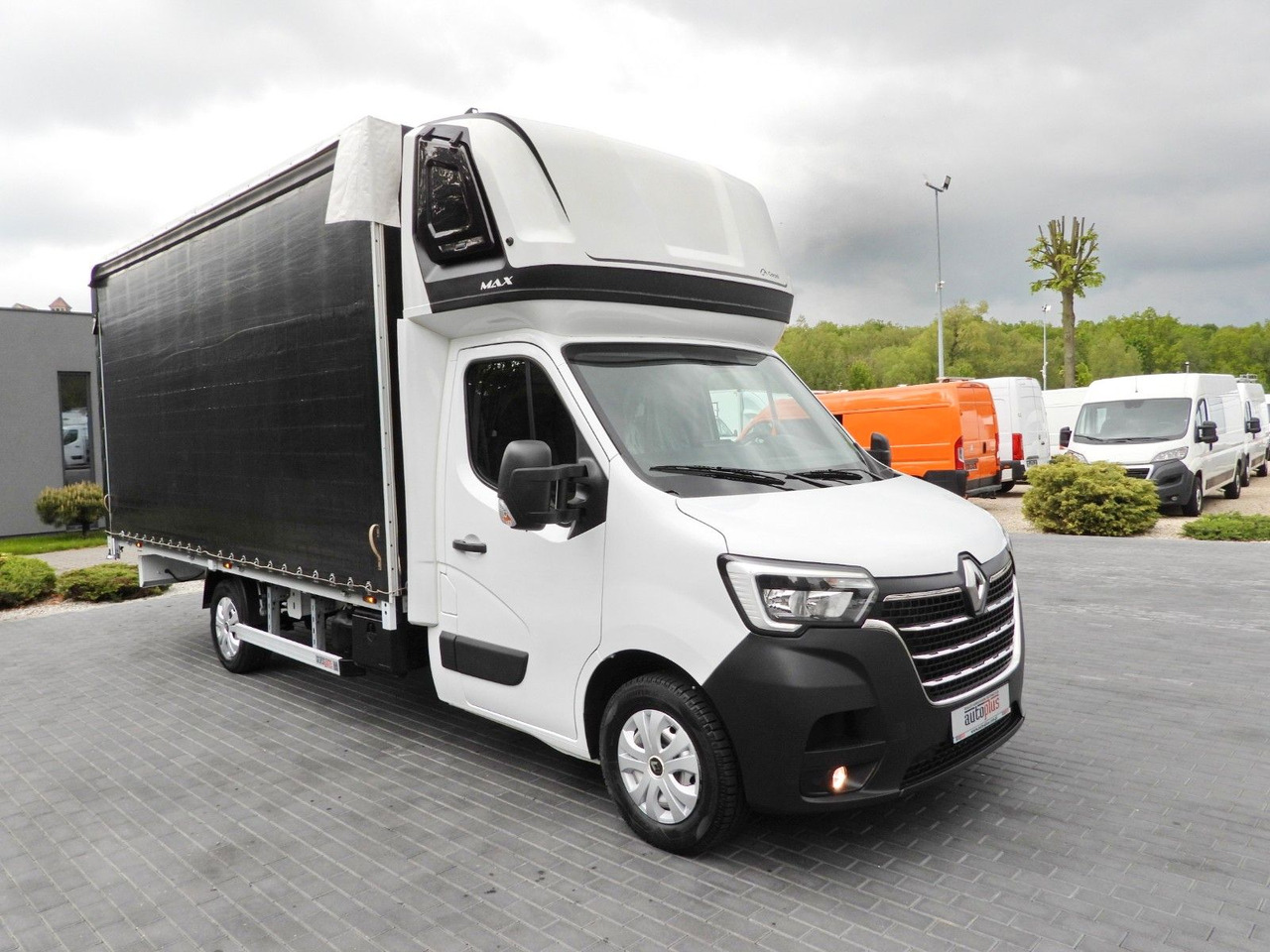 Renault MASTER PLANDEKA 10 PALET WEBASTO TEMPOMAT A/C - Xe van thùng mui bạt: hình 4 Renault MASTER PLANDEKA 10 PALET WEBASTO TEMPOMAT A/C - Xe van thùng mui bạt: hình 4