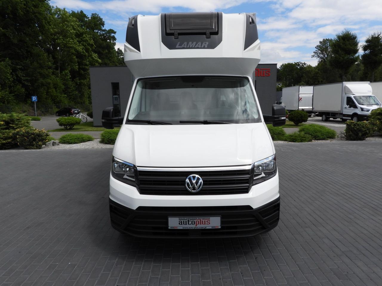 VOLKSWAGEN CRAFTER TARPAULIN 10 PALLETS WEBASTO CRUISE CONTROL AIR CONDITIONING 180HP - Xe van thùng mui bạt: hình 5 VOLKSWAGEN CRAFTER TARPAULIN 10 PALLETS WEBASTO CRUISE CONTROL AIR CONDITIONING 180HP - Xe van thùng mui bạt: hình 5